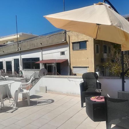 Antoinette Apartment Гаета Екстериор снимка